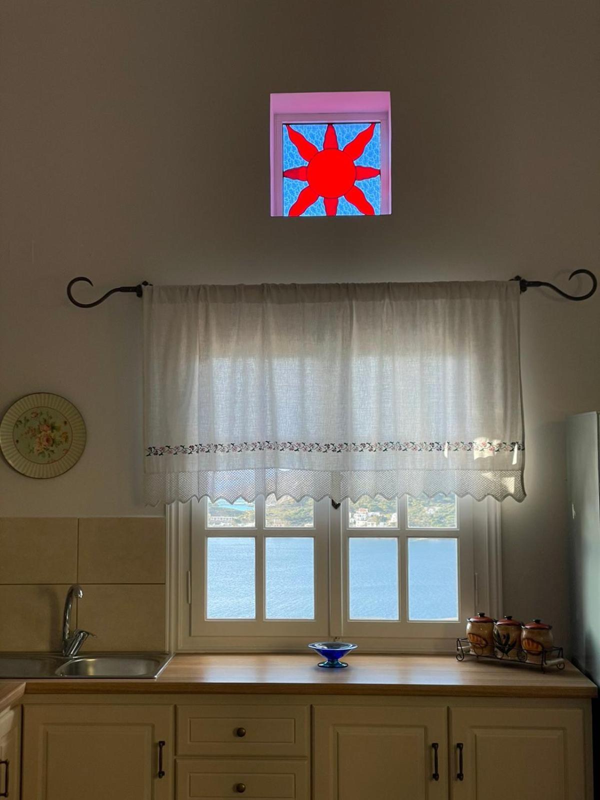 Villa Next To The Sea!! Myrties エクステリア 写真