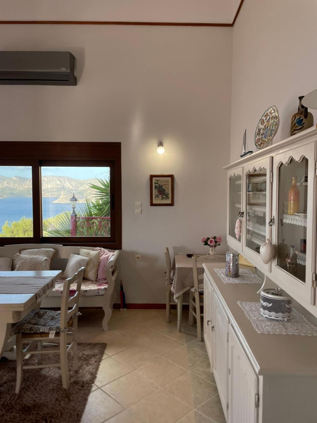 Villa Next To The Sea!! Myrties エクステリア 写真